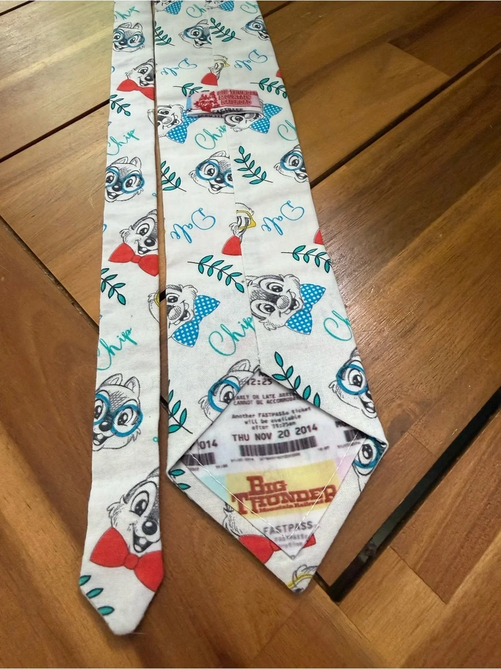 Men’s Disney Chip & Dale Necktie
